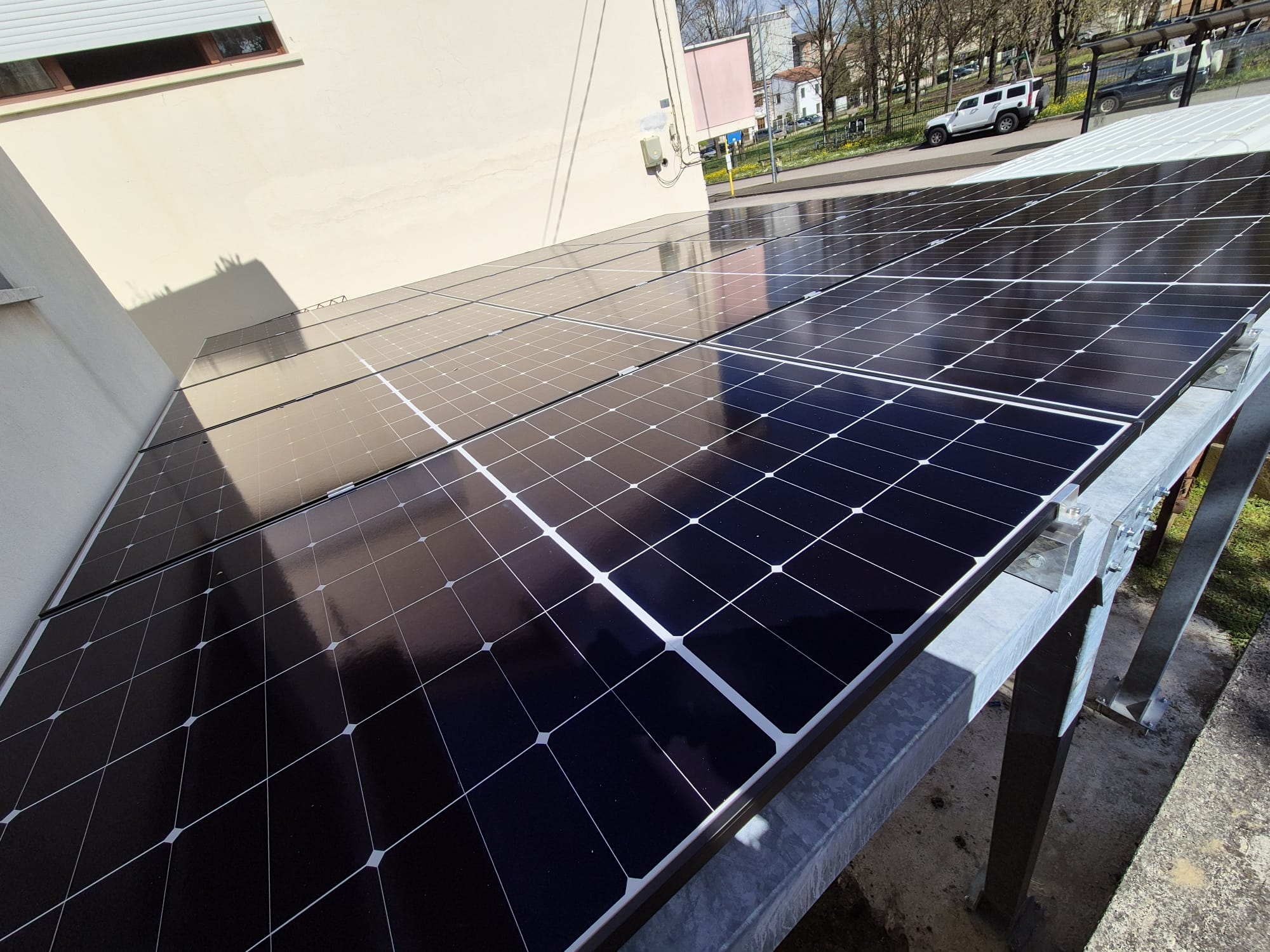 Impianto fotovoltaico a terra